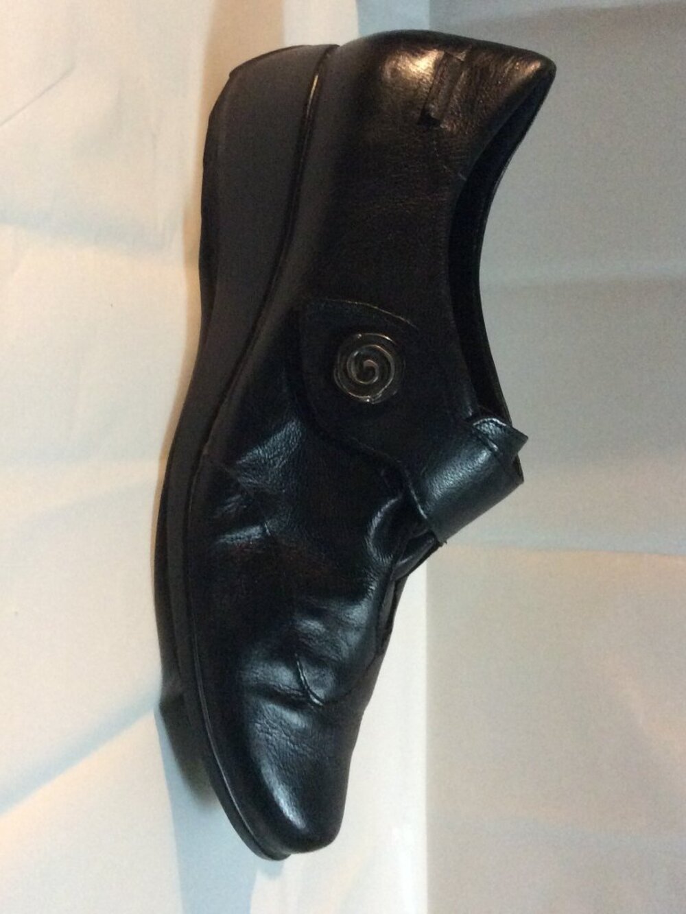 Leather Mephisto Swirl Button Slip On Wedge Comfort Shoes Size 10